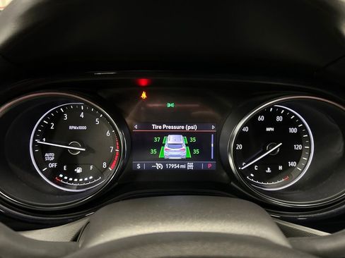 Certified 2023 Buick Encore GX Preferred w/ Cold Weather Comfort Package image 20