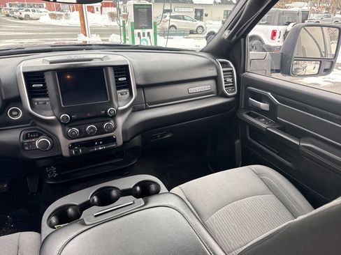 Used 2024 RAM 2500 Big Horn w/ Bed Utility Group image 13