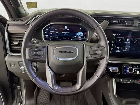 Used 2025 GMC Sierra 2500 Denali Ultimate w/ Snow Plow Prep/Camper Package AWD/4WD image 13