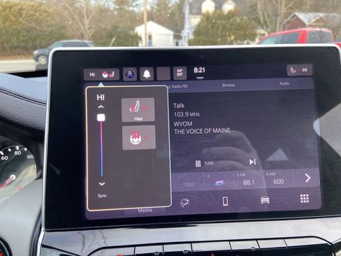 Used 2023 Jeep Compass Limited image 19