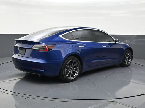 Used 2019 Tesla Model 3 Long Range AWD/4WD image 5