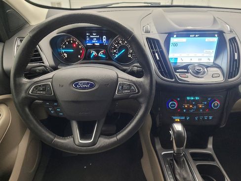 Used 2019 Ford Escape Titanium AWD/4WD image 22