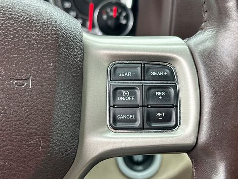 Used 2014 RAM 1500 Laramie w/ Convenience Group AWD/4WD image 28
