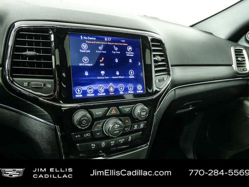 Used 2021 Jeep Grand Cherokee Limited image 12