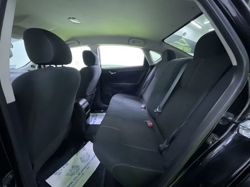 Used 2017 Nissan Sentra S image 24