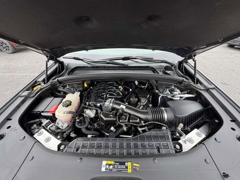 Used 2025 Jeep Grand Cherokee Limited image 13