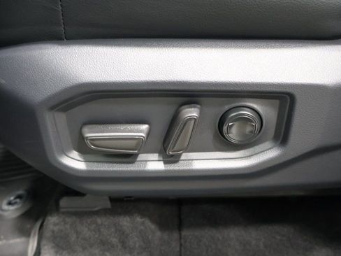 Used 2023 Toyota Sequoia Limited image 14