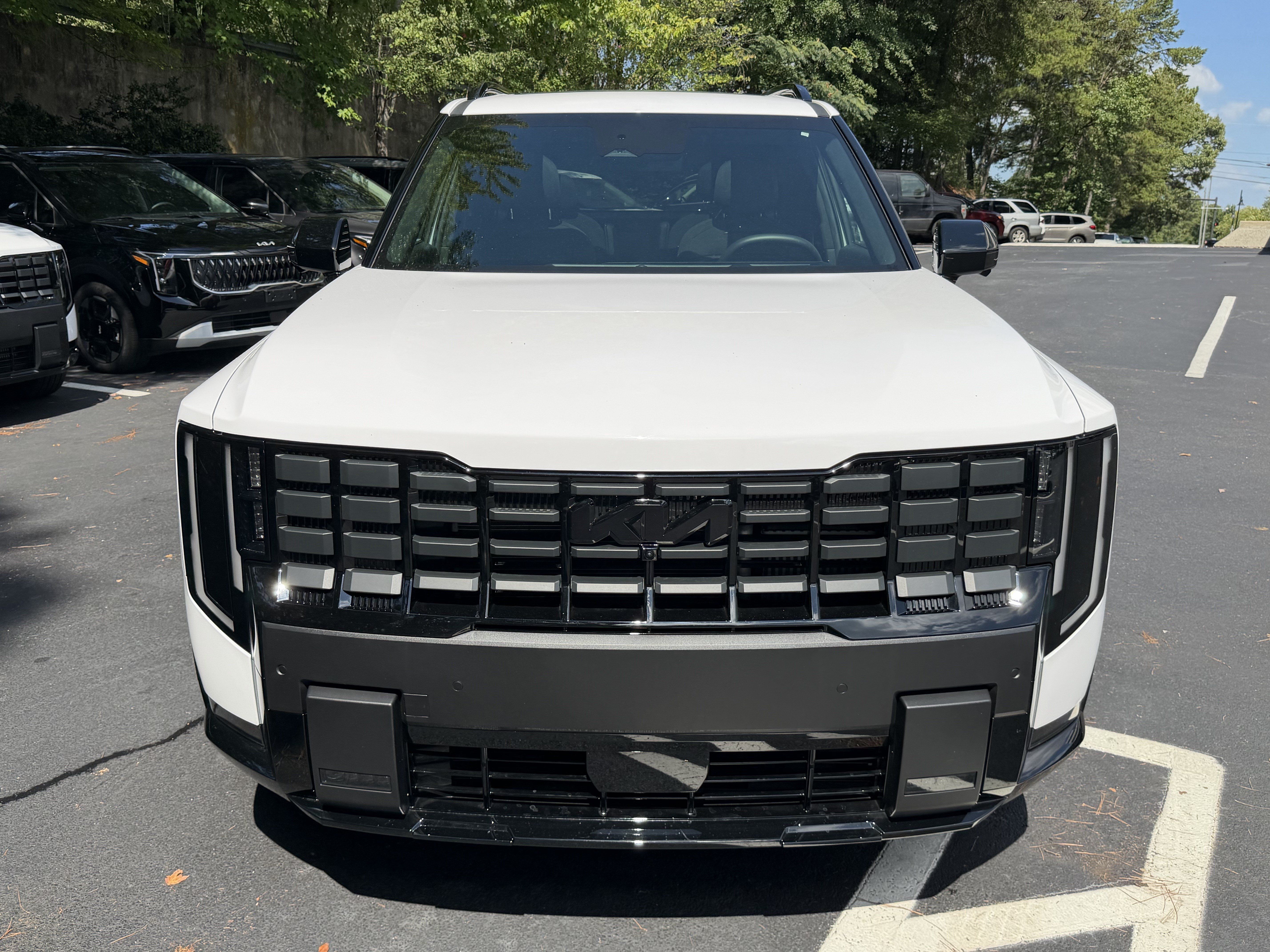 Certified 2027 Kia Telluride SX Prestige X-Line AWD/4WD image 2