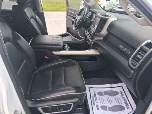Used 2022 RAM 1500 Laramie AWD/4WD image 28