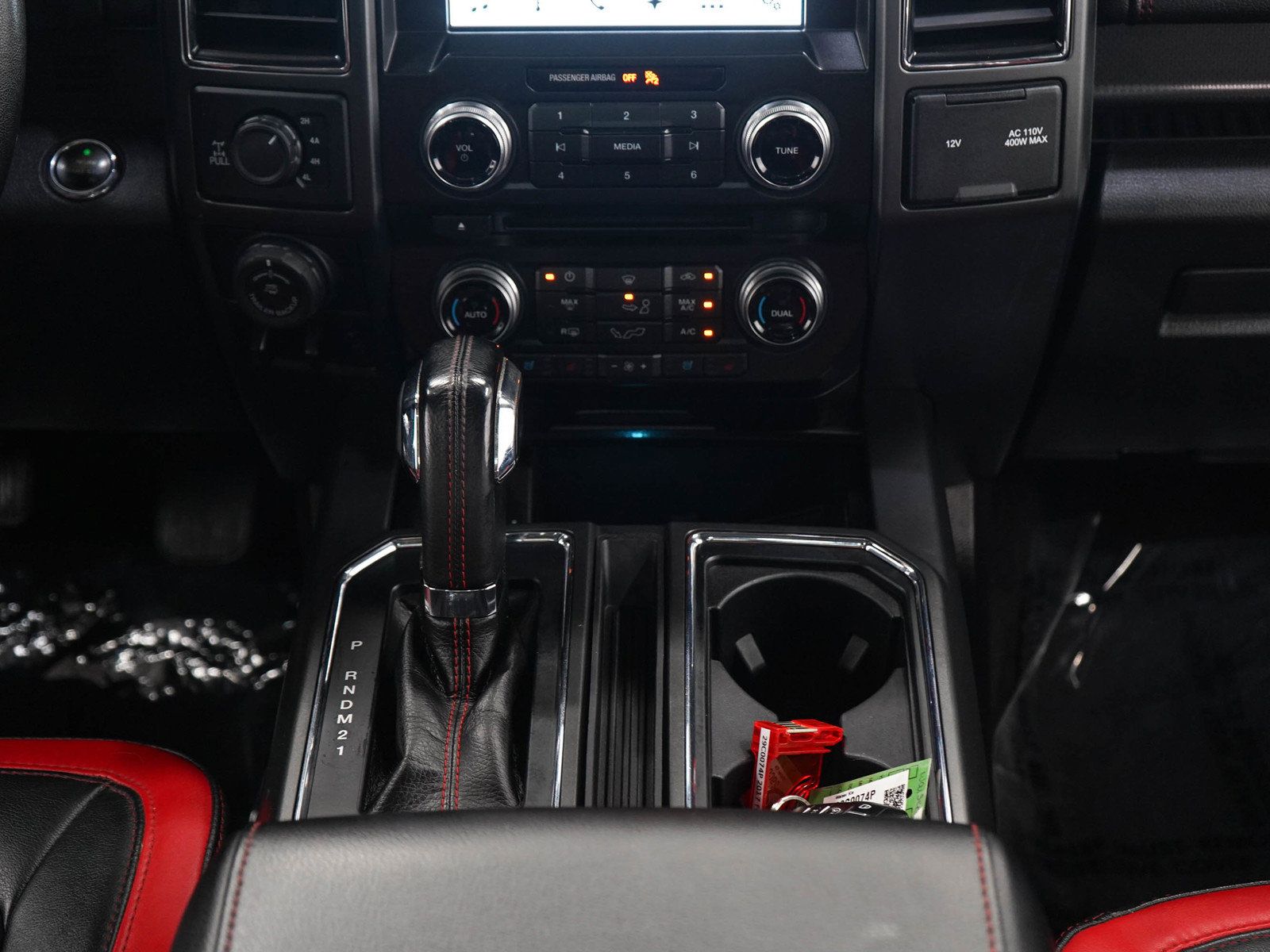 Used 2017 Ford F150 Lariat w/ Equipment Group 502A Luxury AWD/4WD image 16