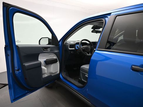 New 2026 Ford Maverick XLT FWD image 8