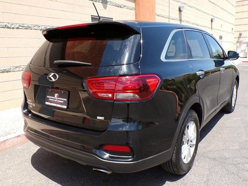 Used 2019 Kia Sorento L FWD image 5