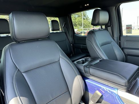 New 2025 Ford F150 Lariat w/ Equipment Group 502A High image 26