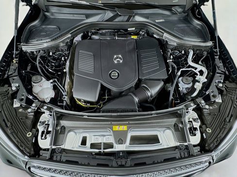 New 2026 Mercedes-Benz GLC 300 image 10