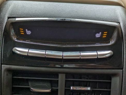 Used 2018 Cadillac XT5 Platinum AWD/4WD image 21