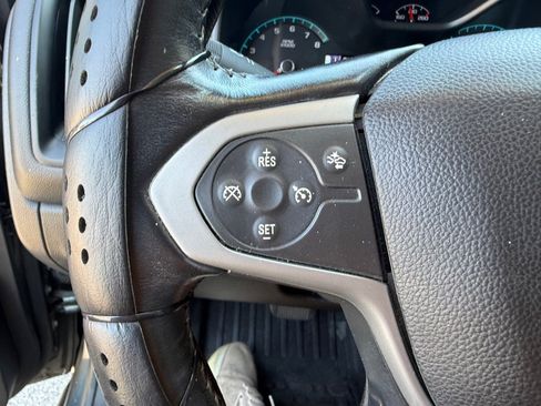 Used 2017 Chevrolet Colorado LT w/ LT Convenience Package RWD image 21