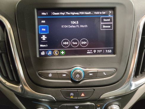 Used 2024 Chevrolet Equinox LT FWD image 25