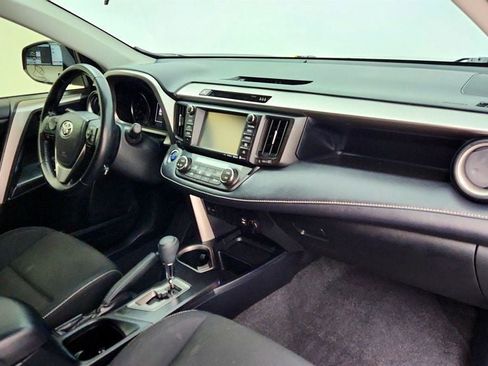 Used 2018 Toyota RAV4 XLE image 25