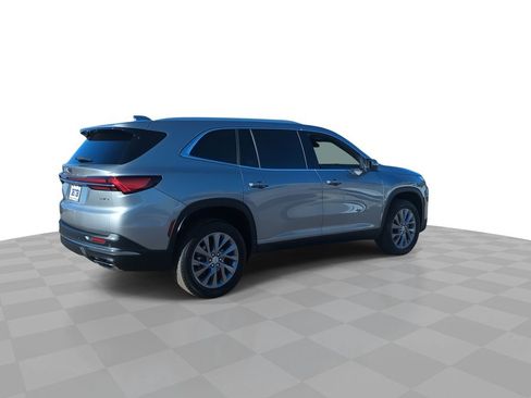 Used 2025 Buick Enclave Preferred image 8