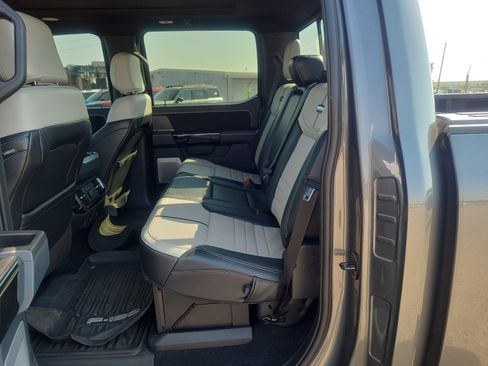 Used 2023 Ford F150 Lightning Platinum AWD/4WD image 17