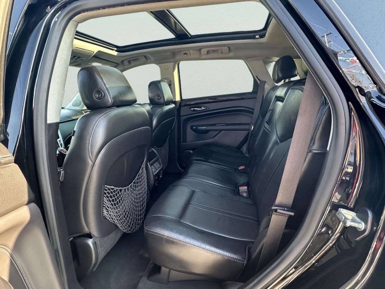Used 2016 Cadillac SRX Luxury FWD image 16