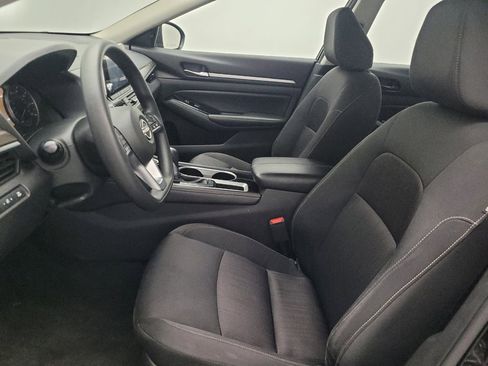 Used 2023 Nissan Altima 2.5 SV image 17