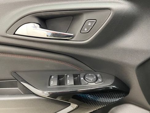 New 2026 Chevrolet Trax RS FWD image 12