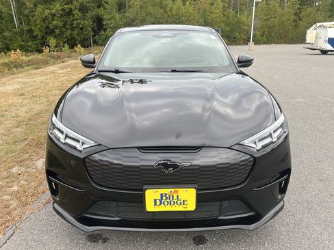 Used 2021 Ford Mustang Mach-E GT image 2
