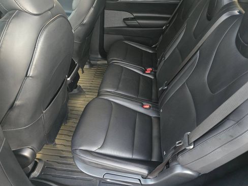 Used 2024 Tesla Model X AWD/4WD image 21