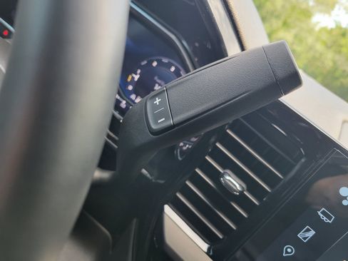 Certified 2024 Chevrolet Silverado 1500 LT AWD/4WD image 26