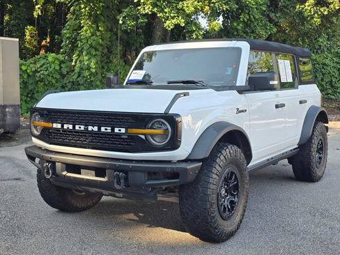Used 2023 Ford Bronco Wildtrak AWD/4WD image 2