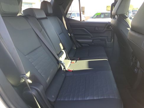 New 2025 Toyota 4Runner 4WD image 27