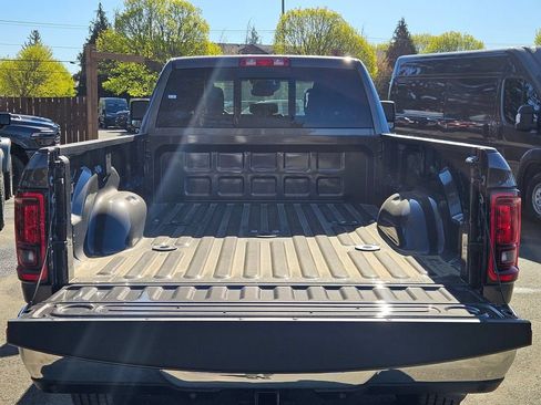 New 2026 RAM 3500 Tradesman AWD/4WD image 10
