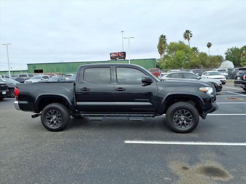 Used 2021 Toyota Tacoma SR5 image 7