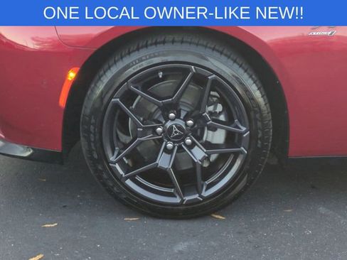 Used 2024 Dodge Charger R/T w/ Plus Group image 10