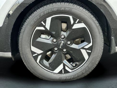 Used 2023 Kia Niro Wind w/ Wind Preserve Package image 26