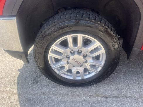 Used 2021 GMC Sierra 2500 SLE w/ SLE Value Package; image 14