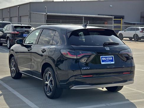 Used 2024 Honda HR-V EX-L image 6