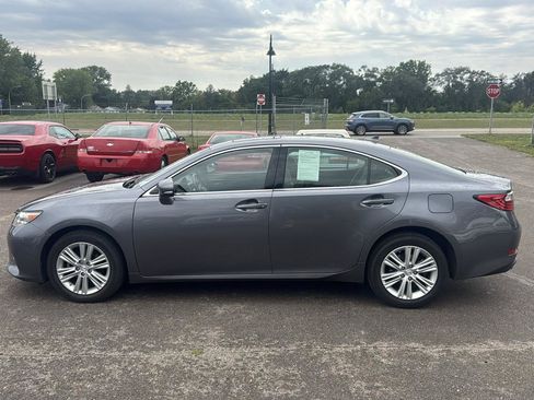 Used 2014 Lexus ES 350 w/ Premium Package FWD image 8