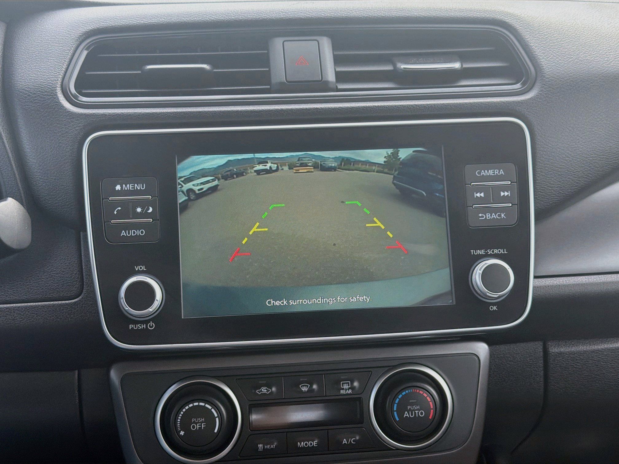 Used 2025 Nissan Leaf S FWD image 22