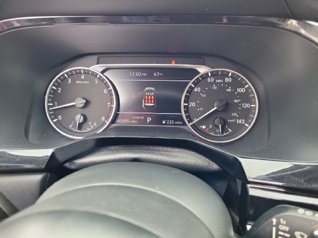Used 2024 Nissan Pathfinder SV FWD image 27