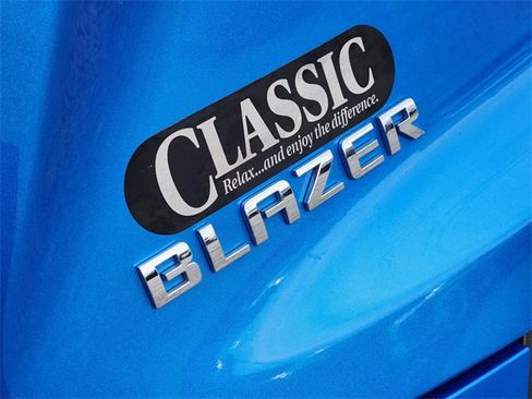 Used 2024 Chevrolet Blazer LT w/ Convenience Package image 12