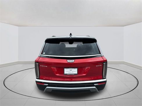 New 2026 Cadillac Vistiq Luxury image 12