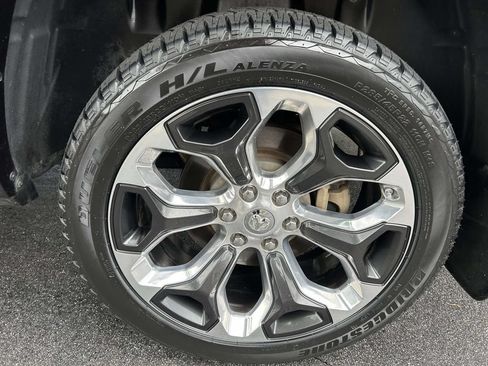 Used 2019 RAM 1500 Limited AWD/4WD image 6
