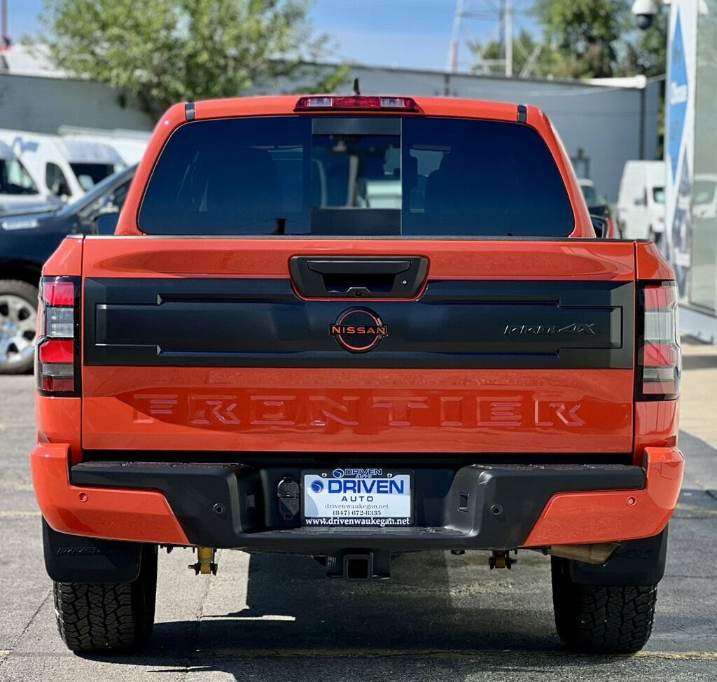 Used 2025 Nissan Frontier PRO-4X w/ Pro Convenience Package AWD/4WD image 4