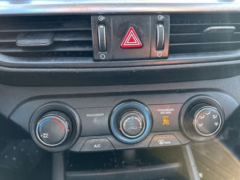 Used 2022 Kia Forte LXS image 13