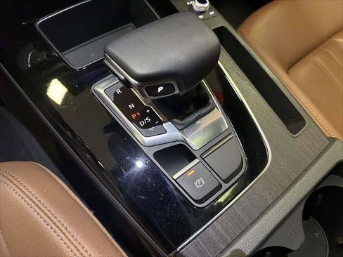 Used 2024 Audi Q5 2.0T Premium image 29