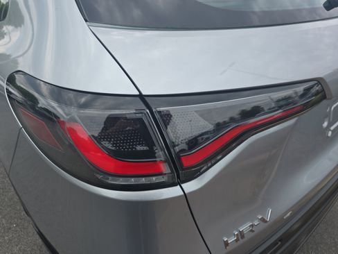 Used 2024 Honda HR-V LX image 31