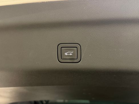 Used 2023 Cadillac Escalade Sport w/ LPO, ONYX Package AWD/4WD image 27
