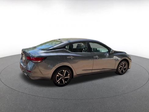 Used 2025 Nissan Sentra SV FWD image 15